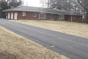 375 Schoolhouse Rd, West Grove, PA 19390 - Photo 2