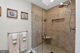 103 Hidden Hollow Ct, Phoenixville, PA 19460 - Photo 16