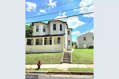 825 Maple Avenue, Phoenixville, PA 19460 - Photo 1