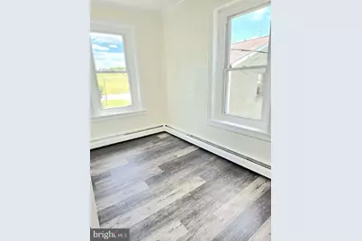 825 Maple Avenue, Phoenixville, PA 19460 - Photo 4