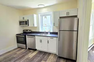 825 Maple Ave, Phoenixville, PA 19460 - Photo 12