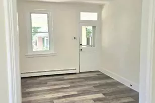 825 Maple Ave, Phoenixville, PA 19460 - Photo 8