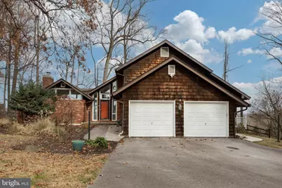 1104 Tinkerhill Lane, Malvern, PA 19355 - Photo 2