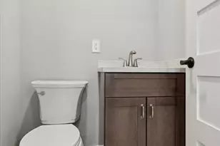 60 W Schuylkill Rd, Pottstown, PA 19465 - Photo 12