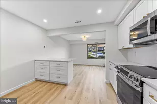 504 Raintree Ln, Malvern, PA 19355 - Photo 6