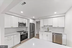 504 Raintree Ln, Malvern, PA 19355 - Photo 18