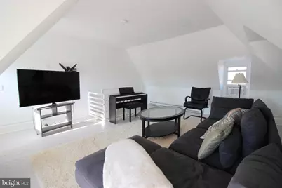 141 W Mulberry Street, Kennett Square, PA 19348 - Photo 22