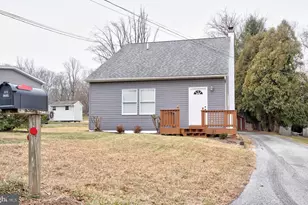 122 Garris Rd, Downingtown, PA 19335 - Photo 2