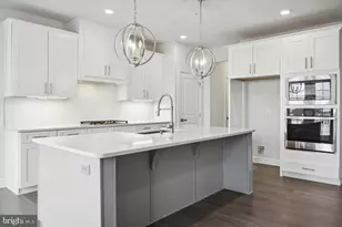 325 Piper Ln, Exton, PA 19341 - Photo 8