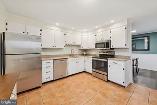 419 Sunset Dr, Downingtown, PA 19335 - Photo 18