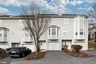 351 Huntington Ct, West Chester, PA 19380 - Photo 2