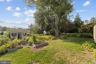 18 Manor Rd, Paoli, PA 19301 - Photo 34