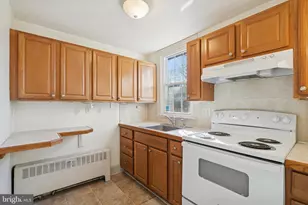 1138 E Schuylkill Rd, Pottstown, PA 19465 - Photo 8