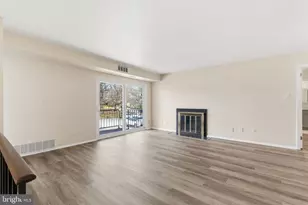 463 Old Forge Crossing, Devon, PA 19333 - Photo 4