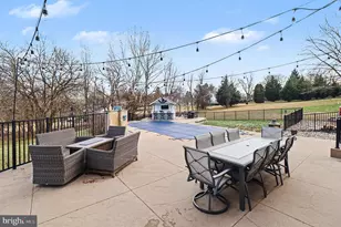 1007 Wyoming Cir, Lincoln University, PA 19352 - Photo 34