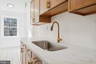 612 Washington Place #12, Tredyffrin, PA 19087 - Photo 1