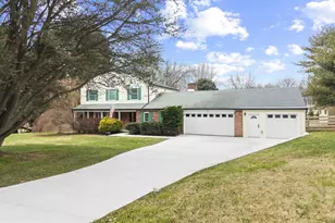 106 Fox Dr, Landenberg, PA 19350 - Photo 2