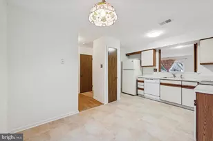 120 Caernarvon Ct, Exton, PA 19341 - Photo 4