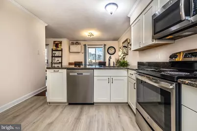 500 Campbell Circle #H-12, Downingtown, PA 19335 - Photo 2