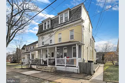 470 Emmett Street APT #1, Phoenixville, PA 19460 - Photo 2