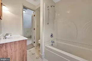 100 N Guthriesville Rd, Downingtown, PA 19335 - Photo 20