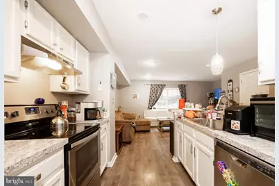 329 Mount Pleasant Street, Coatesville, PA 19320 - Photo 4