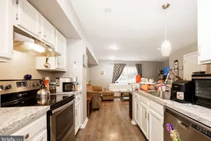 329 Mt Pleasant St, Coatesville, PA 19320 - Photo 4