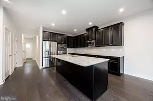 131 Mulberry Dr, Malvern, PA 19355 - Photo 4