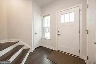 131 Mulberry Dr, Malvern, PA 19355 - Photo 2