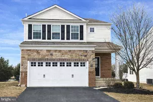 533 Prizer Ct, Downingtown, PA 19335 - Photo 1