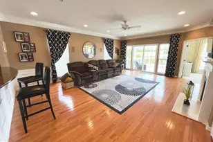 615 Prizer Ct, Downingtown, PA 19335 - Photo 2