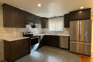 21 W Golf Club Ln, Paoli, PA 19301 - Photo 8