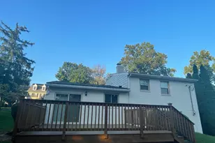 21 W Golf Club Ln, Paoli, PA 19301 - Photo 1