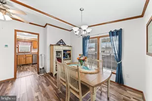 412 Aspen St, Coatesville, PA 19320 - Photo 10