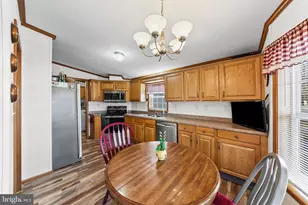 412 Aspen St, Coatesville, PA 19320 - Photo 12