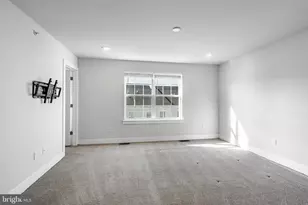 226 Red Leaf Ln, Exton, PA 19341 - Photo 16