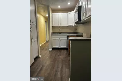 120 N Penn Street #A7, Spring City, PA 19475 - Photo 2