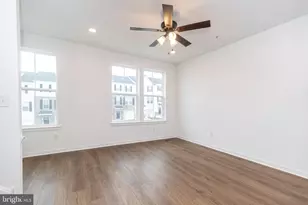 910 Magnolia Ln, Spring City, PA 19475 - Photo 14