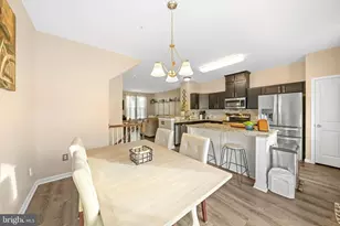 1816 Honeysuckle Ct, Downingtown, PA 19335 - Photo 4