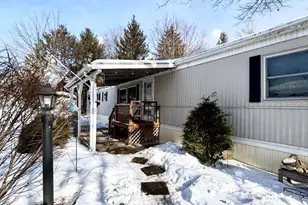 7 Oak Dr, Spring City, PA 19475 - Photo 1