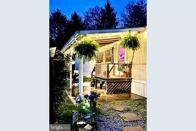 7 Oak Drive, Spring City, PA 19475 - Photo 2