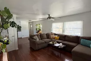 7 Oak Dr, Spring City, PA 19475 - Photo 2