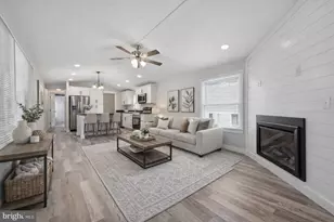 8 Cherokee Ln, Honey Brook, PA 19344 - Photo 2