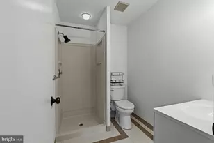 208 Valley Stream Ln, Chesterbrook, PA 19087 - Photo 30