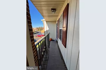 379 Westridge Circle, Phoenixville, PA 19460 - Photo 6