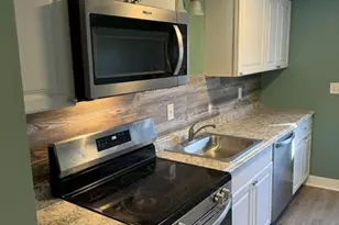 432 W 1st Ave, Parkesburg, PA 19365 - Photo 14