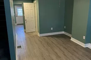 432 W 1st Ave, Parkesburg, PA 19365 - Photo 10