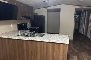 97 Keystone Ct, Honey Brook, PA 19344 - Photo 2