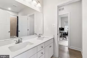 223 Letitia Mnr Dr, West Grove, PA 19390 - Photo 12