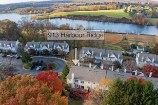 913 Harbour Ridge Ln, Downingtown, PA 19335 - Photo 2